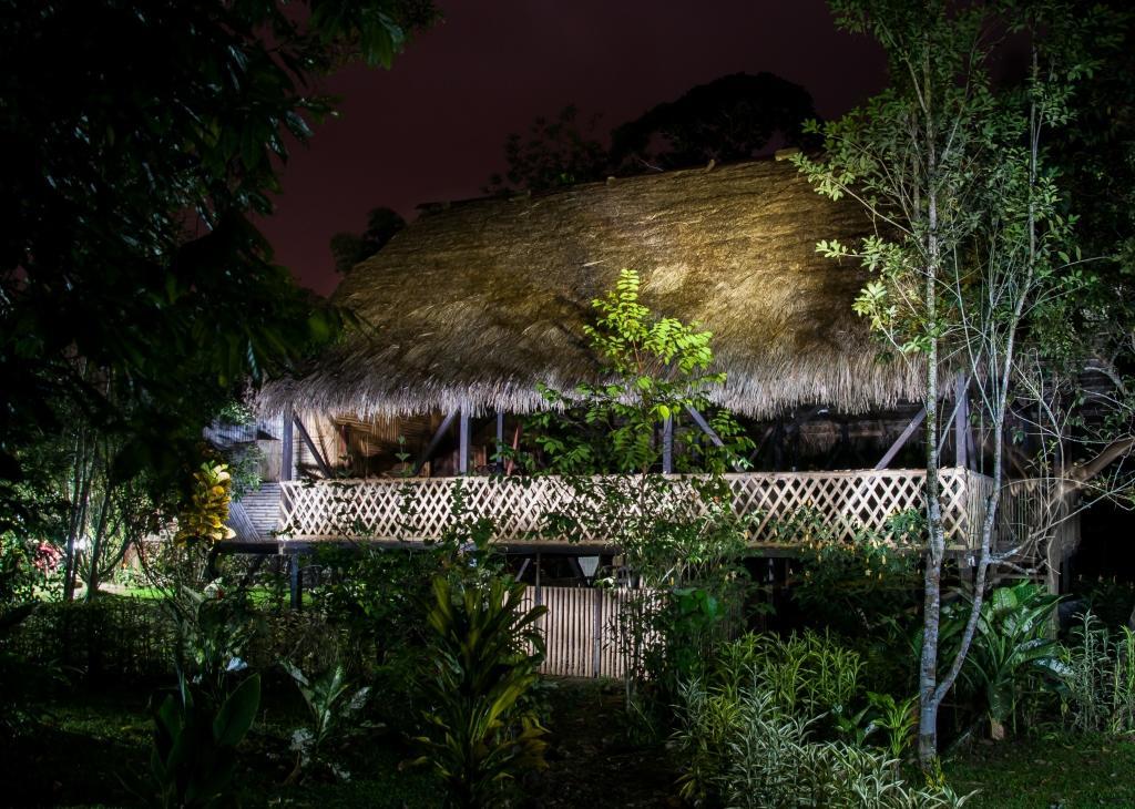 Oro Y Luna Lodge Carlos Julio Arosemena Tola Dış mekan fotoğraf