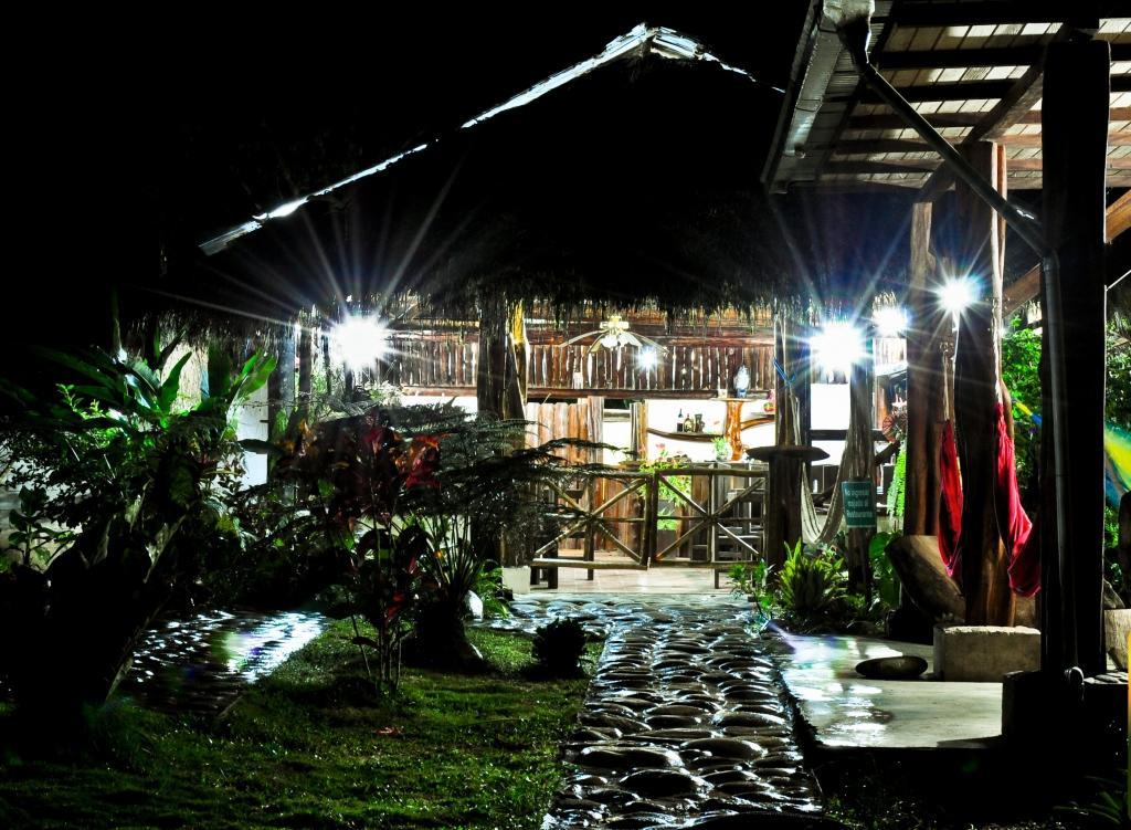 Oro Y Luna Lodge Carlos Julio Arosemena Tola Dış mekan fotoğraf